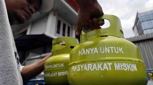 Jadi Ladang Bermain Oknum, Masyarakat Sumedang Keluhkan Kelangkaan Gas Melon